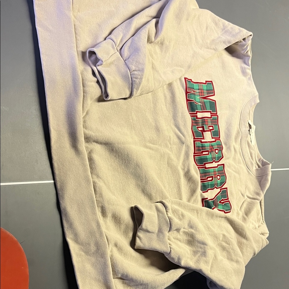 Merry Graphic Sweatshirt - Cream